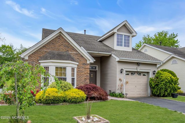 172 Sylvan Lake Boulevard, Bayville, NJ 08721