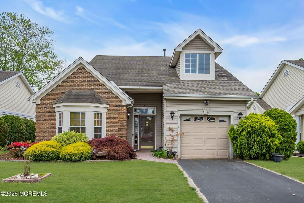172 Sylvan Lake Boulevard, Bayville, NJ 08721