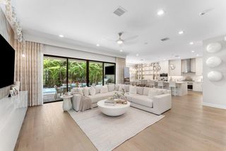 480 42nd Street, West Palm Beach, FL 33407