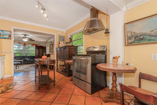 1611 Fletcher St, Hollywood, FL 33020