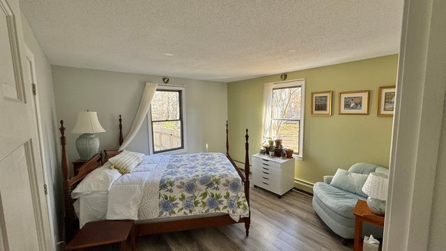 300 Brackett Road, Eastham, MA 02642