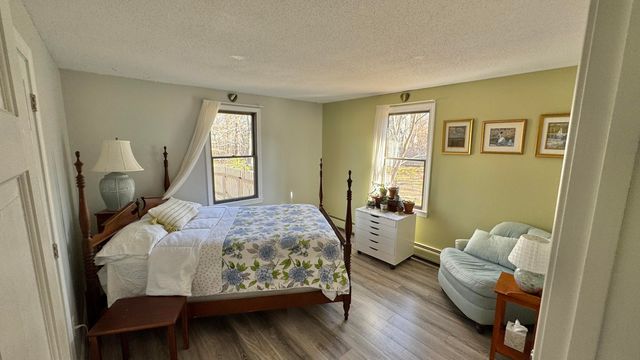 300 Brackett Road, Eastham, MA 02642