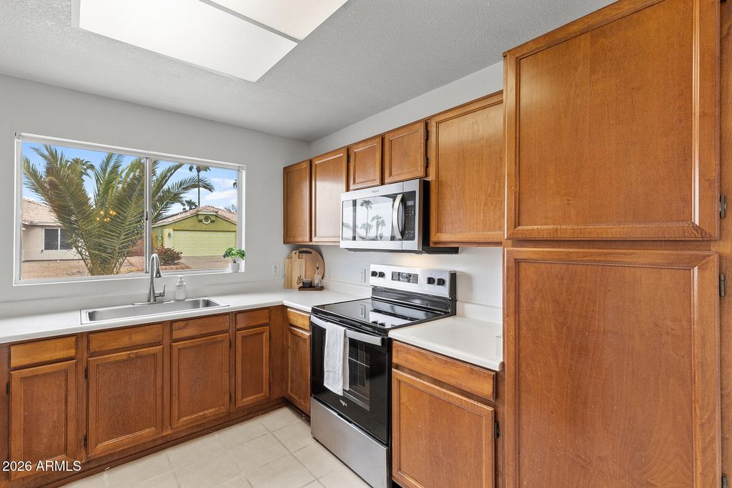 15645 W HILTON Avenue, Goodyear, AZ 85338 — photo 4