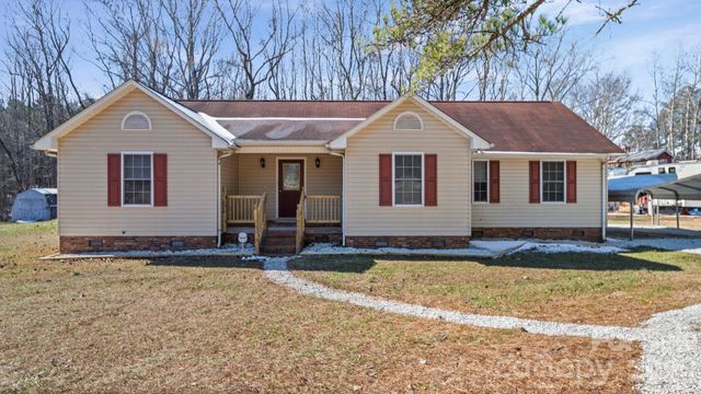 865 N Highway 161 Highway, Clover, SC 29710