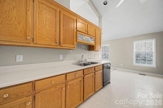 865 N Highway 161 Highway, Clover, SC 29710