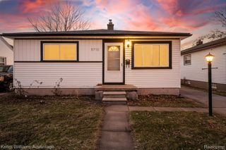 5710 Detroit Street, Dearborn Heights, MI 48125