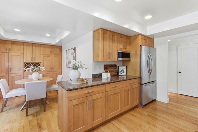 2941 Belmont Woods Way, Belmont, CA 94002