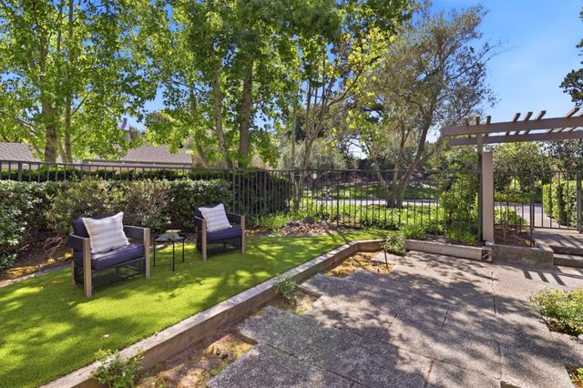 2941 Belmont Woods Way, Belmont, CA 94002