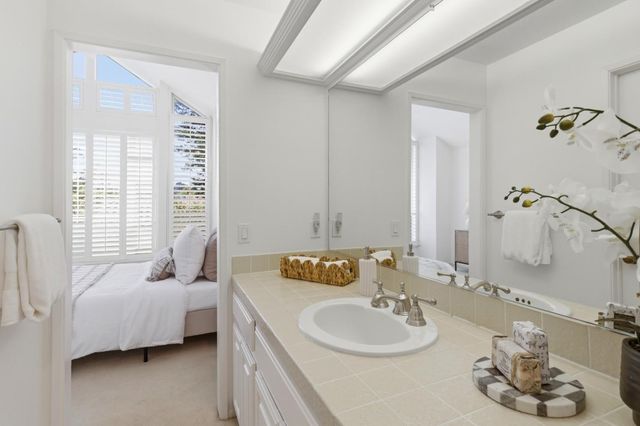 2941 Belmont Woods Way, Belmont, CA 94002