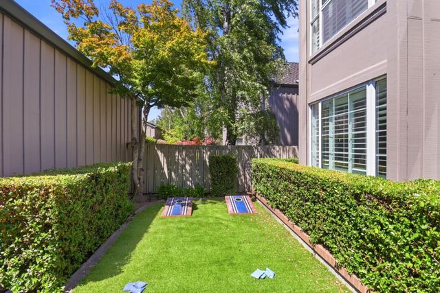 2941 Belmont Woods Way, Belmont, CA 94002