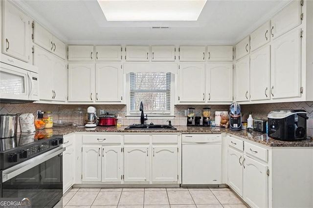 45 Sunset Court, Covington, GA 30016