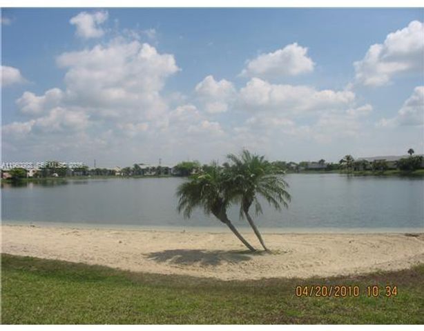 809 Hamilton Dr 809D, Homestead, FL 33034