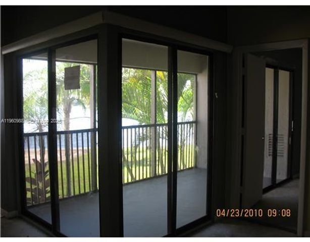 809 Hamilton Dr 809D, Homestead, FL 33034