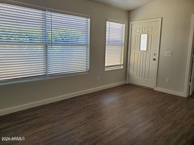 4740 E DRY CREEK Road, Phoenix, AZ 85044
