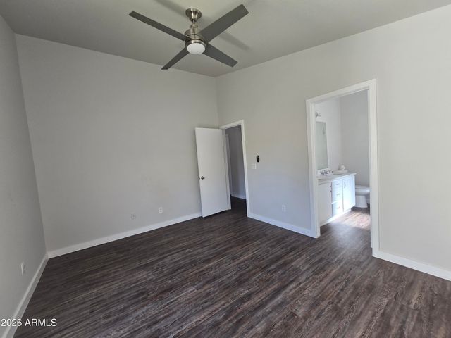 4740 E DRY CREEK Road, Phoenix, AZ 85044