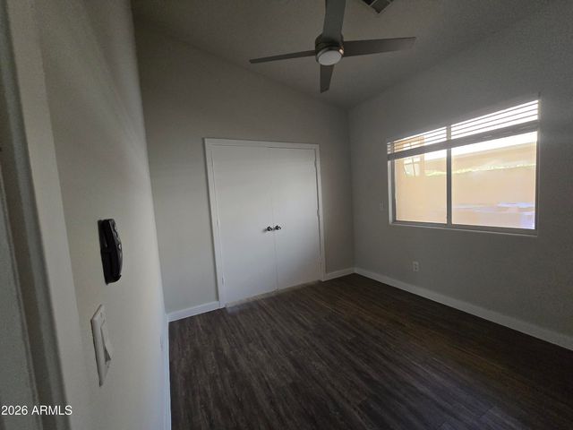 4740 E DRY CREEK Road, Phoenix, AZ 85044