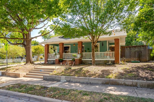 2201 Alston Avenue, Fort Worth, TX 76110