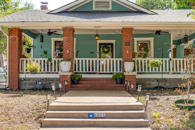 2201 Alston Avenue, Fort Worth, TX 76110