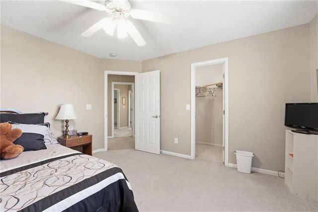 1019 SW Coachlight Court, Lee's Summit, MO 64081