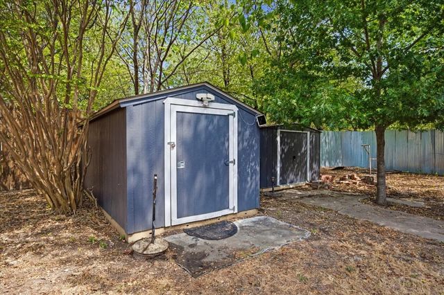 601 Oldham Street, Waxahachie, TX 75165
