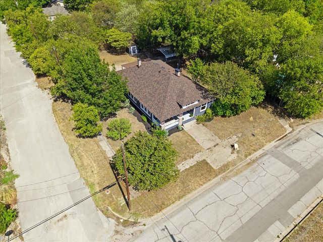601 Oldham Street, Waxahachie, TX 75165