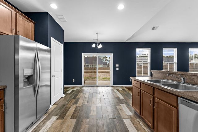 2206 Pimlico Drive, Ridgeville, SC 29472