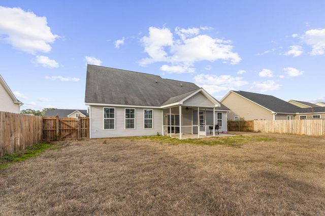 2206 Pimlico Drive, Ridgeville, SC 29472