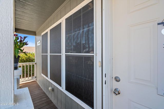 10960 N 67TH Avenue 122, Glendale, AZ 85304