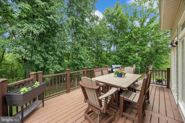 6353 KNOLLWOOD CT, Frederick, MD 21701