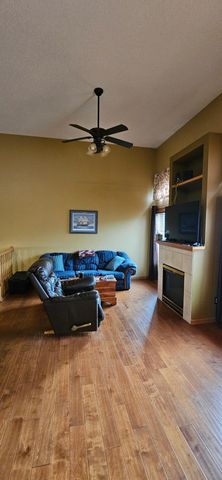 1 Lilac Lane 20, Farmington, MN 55024