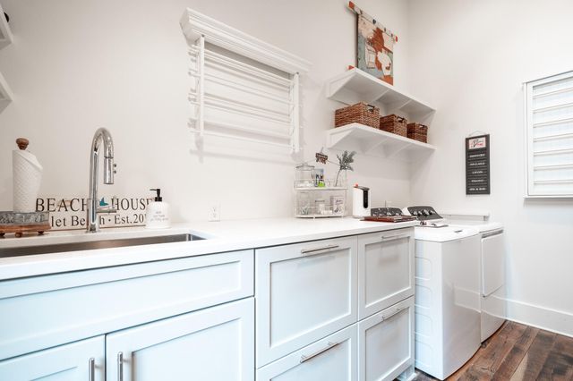 102 Camp Creek Rd S, Inlet Beach, FL 32461