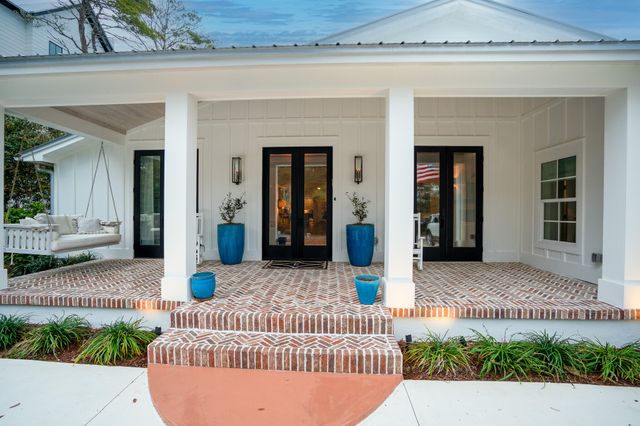 102 Camp Creek Rd S, Inlet Beach, FL 32461