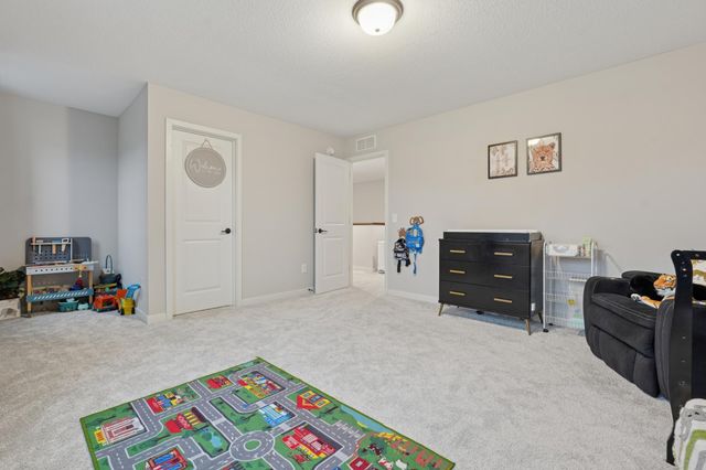 6219 Highland Hills Lane S, Cottage Grove, MN 55016