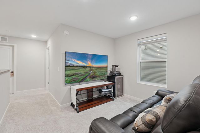 6219 Highland Hills Lane S, Cottage Grove, MN 55016