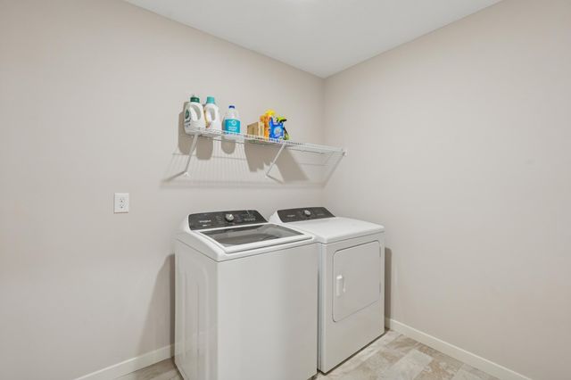 6219 Highland Hills Lane S, Cottage Grove, MN 55016