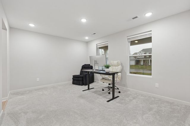 6219 Highland Hills Lane S, Cottage Grove, MN 55016