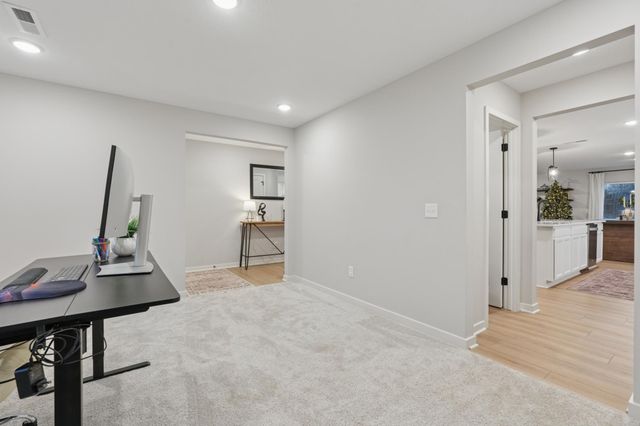 6219 Highland Hills Lane S, Cottage Grove, MN 55016