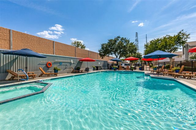 17490 Meandering Way 604, Dallas, TX 75252