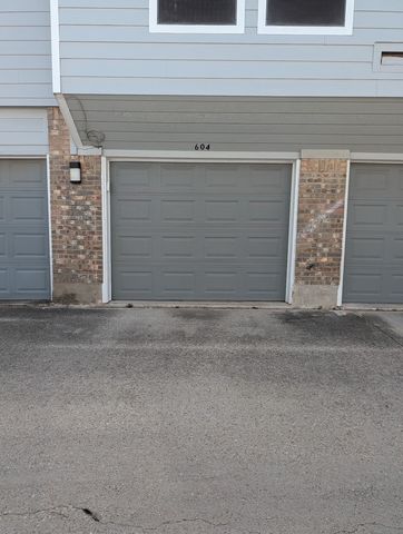 17490 Meandering Way 604, Dallas, TX 75252
