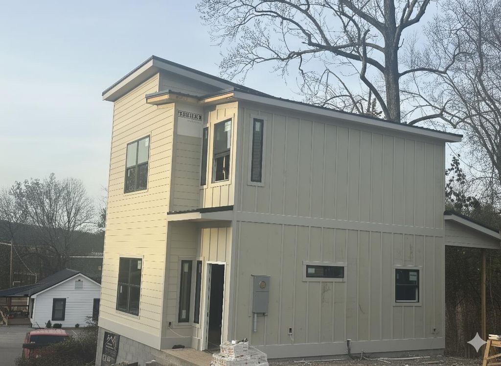 3008 Henderson Avenue NW, Cleveland, TN 37312