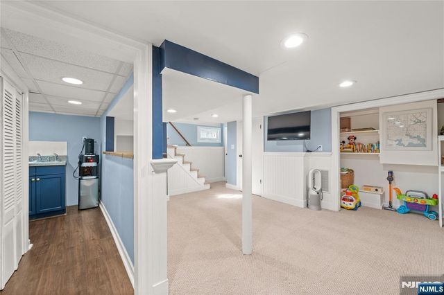 28 Mountain Avenue, Bloomfield, NJ 07003