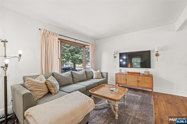 28 Mountain Avenue, Bloomfield, NJ 07003