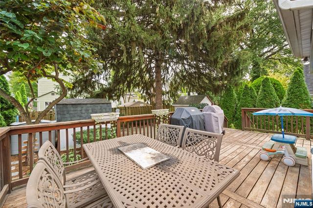 28 Mountain Avenue, Bloomfield, NJ 07003