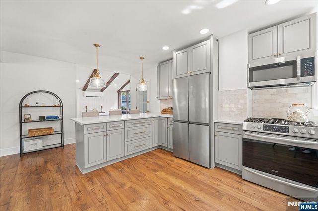 28 Mountain Avenue, Bloomfield, NJ 07003