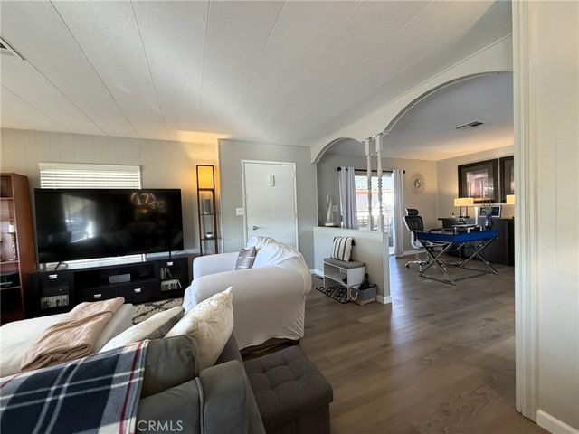 26082 Seaforthia Palm, Homeland, CA 92548
