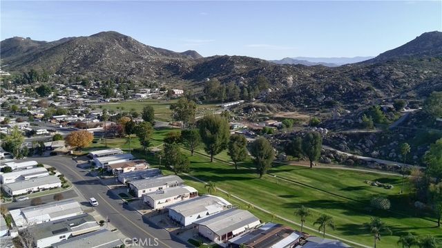 26082 Seaforthia Palm, Homeland, CA 92548