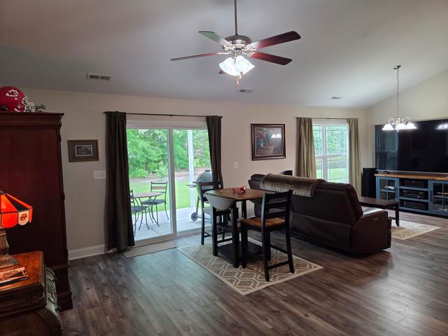 145 Ecum Secum Pl., Conway, SC 29527