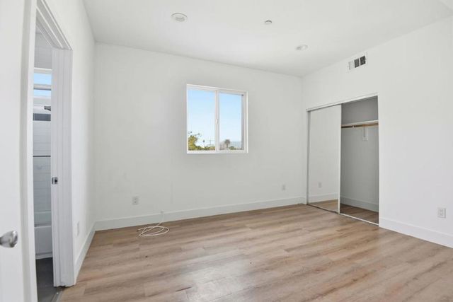 3918 Brighton Avenue, Los Angeles, CA 90062