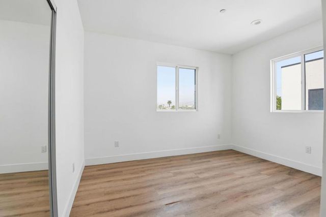 3918 Brighton Avenue, Los Angeles, CA 90062
