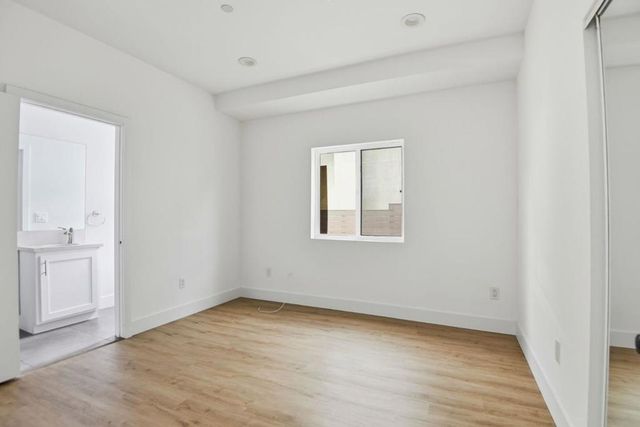 3918 Brighton Avenue, Los Angeles, CA 90062